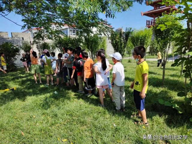 八一征文作文400字（征文作文400字四年级）