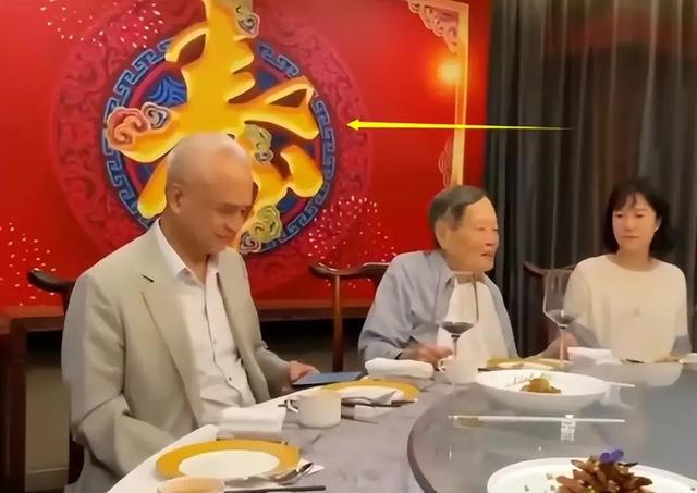 伉俪情深的意思是什么，伉俪情深的意思是什么生肖